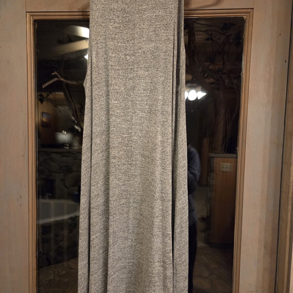 GAP Heather Gray Midi Dress - Picture 3 of 4